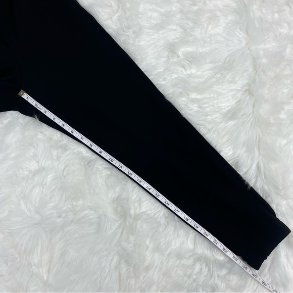 Uniqlo Slim Fit Jogger Style Pull-On Trousers Size XS - Picture 8 of 8